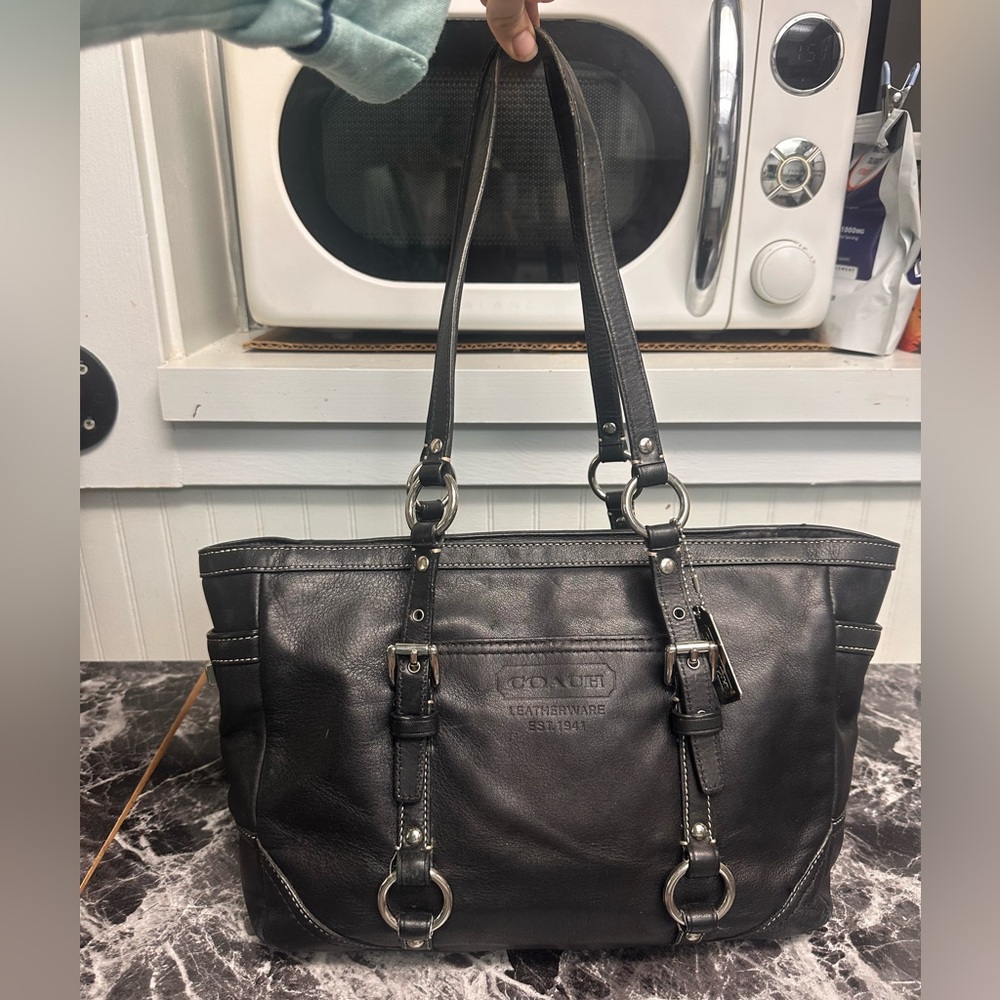 Coach Gallery East West Tote W/turn lock pockets in silver hardware